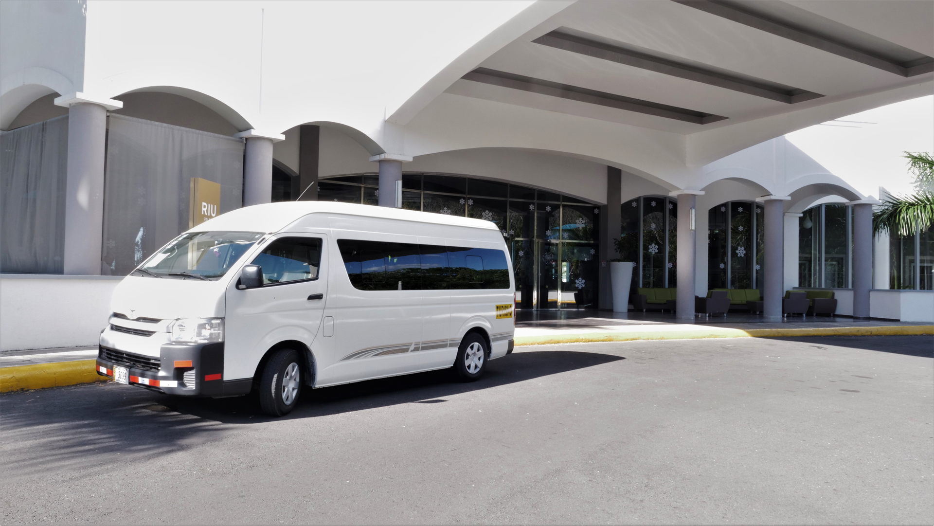 transportation to Parador Resort and Spa