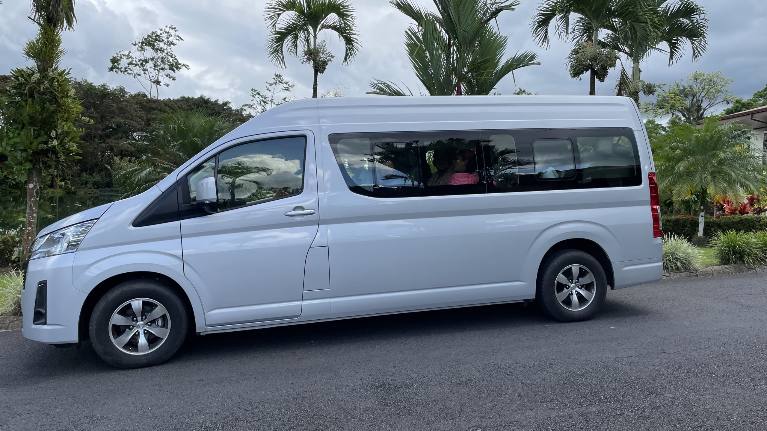 Secure your Airport Transportation to Wyndham Tamarindo Hotel Costa Rica Private Transfers